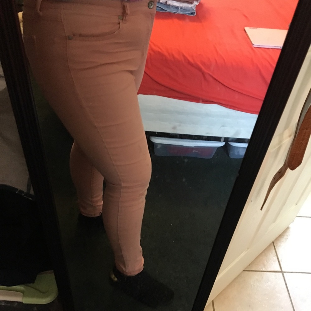 *Never Worn/Brand New pink jeans 👖 💗